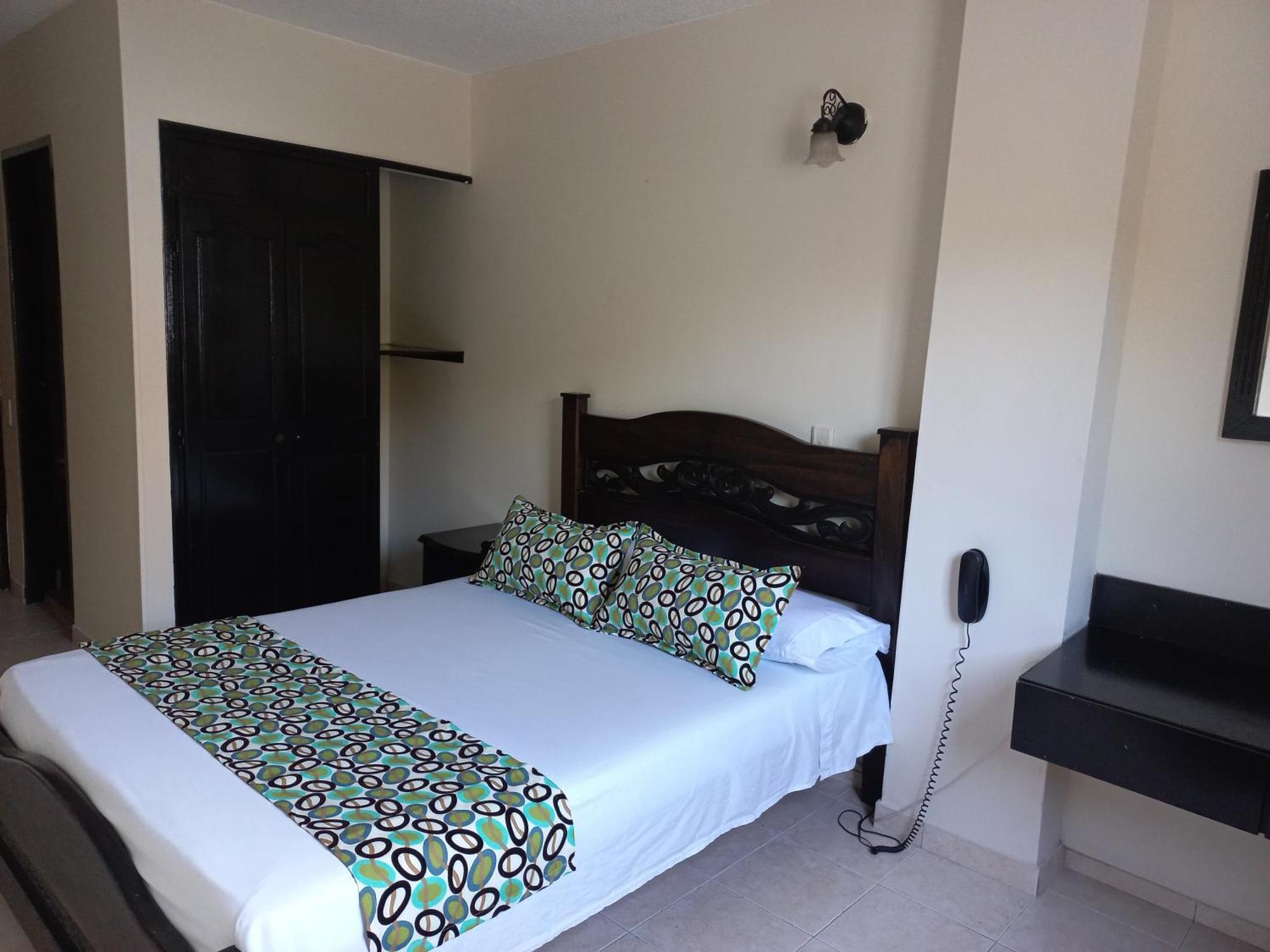 Hotel Los Tunjos Pereira Buitenkant foto